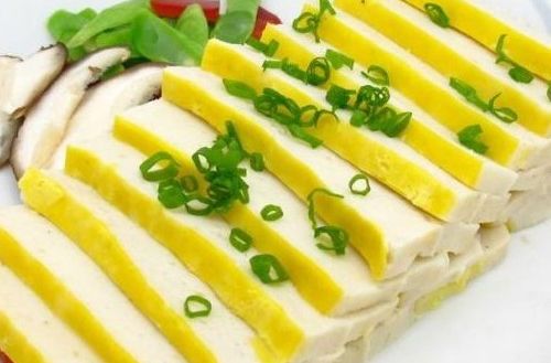 蛋黃魚糕