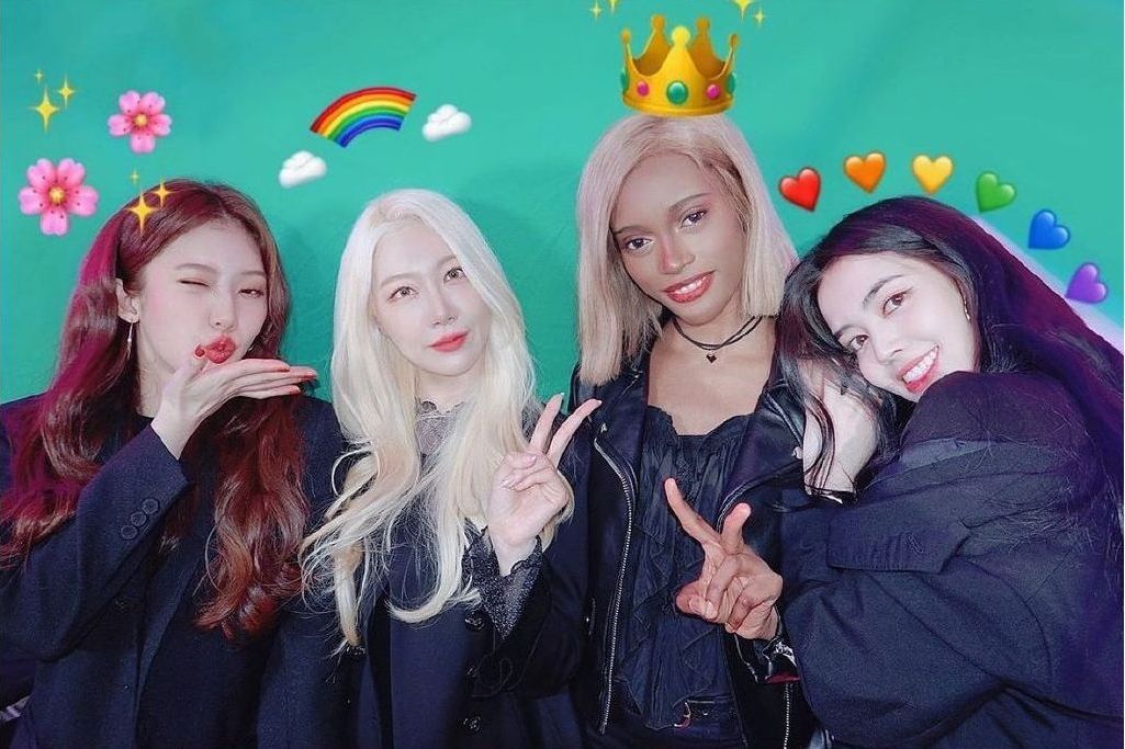 Tonight(韓國女子組合black swan專輯收錄曲) Tonight(韓國女子組合black swan專輯收錄曲)