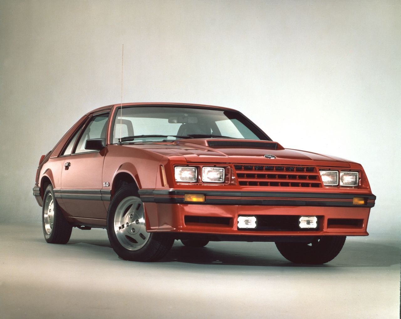 1982福特MUSTANG GT