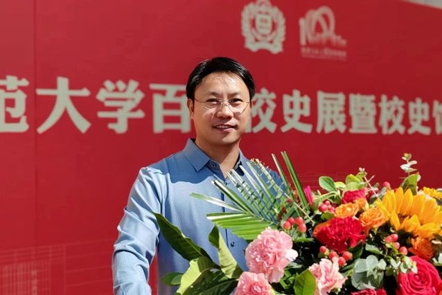 李翔(河南師範大學馬克思主義學院教授) 李翔(河南師範大學馬克思主義學院教授)