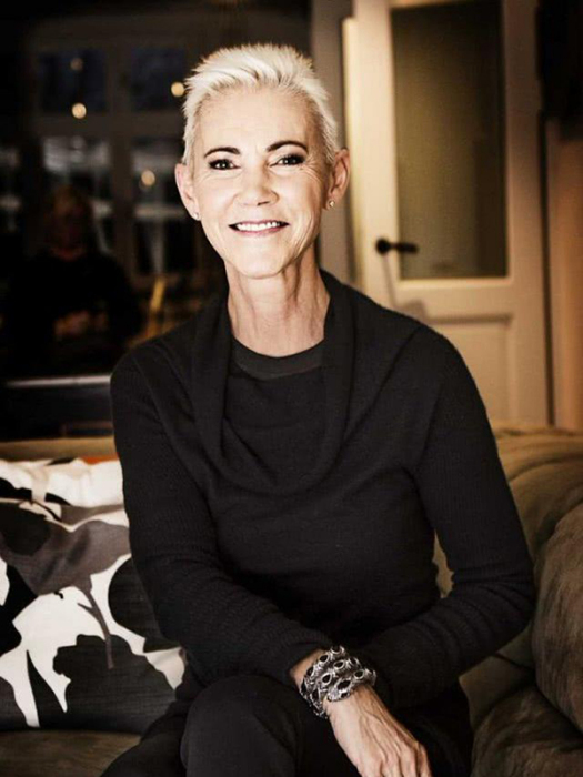 瑪麗·弗雷德里克森(Marie Fredriksson) 瑪麗·弗雷德里克森(Marie Fredriksson)