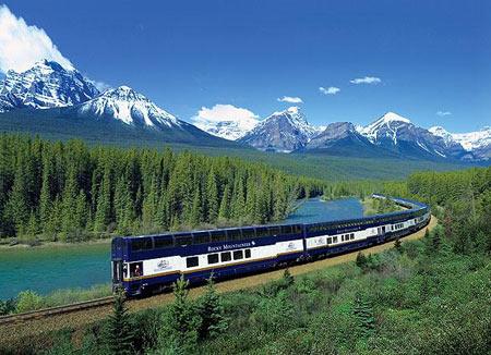 加拿大落基山觀景列車
