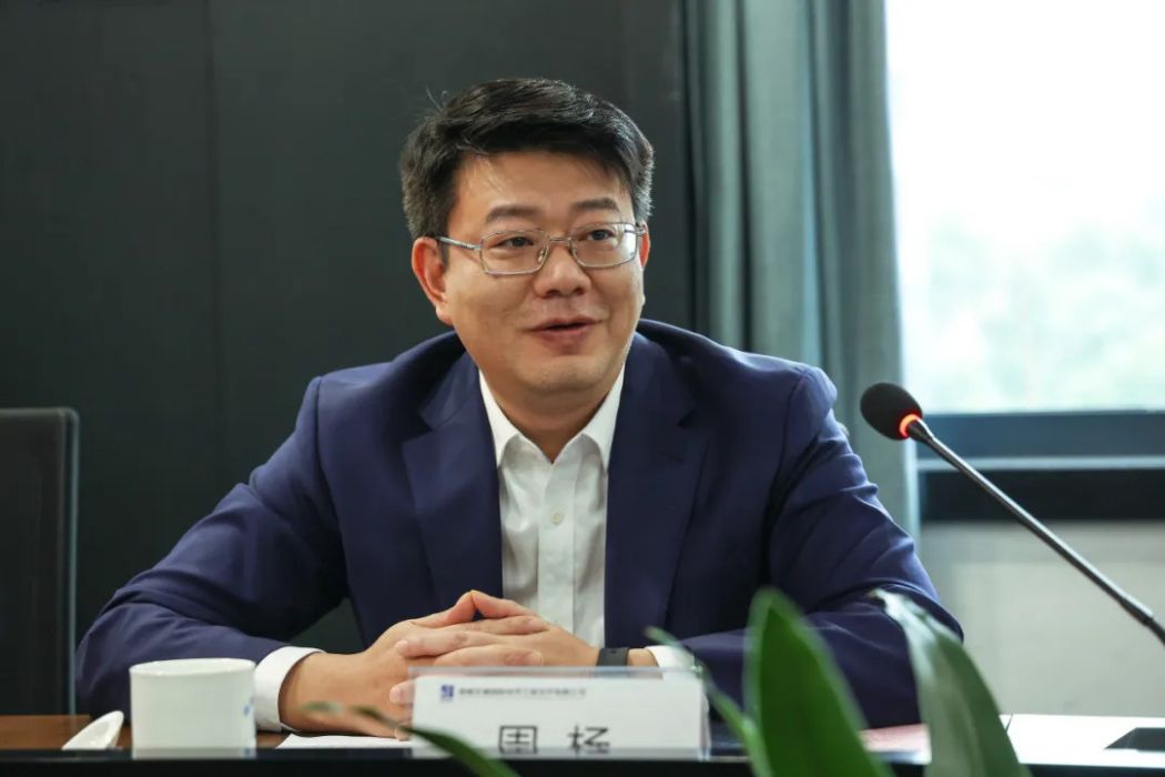 周楊(湖南交通國際經濟工程合作有限公司黨委副書記、副董事長、總經理) 周楊(湖南交通國際經濟工程合作有限公司黨委副書記、副董事長、總經理)