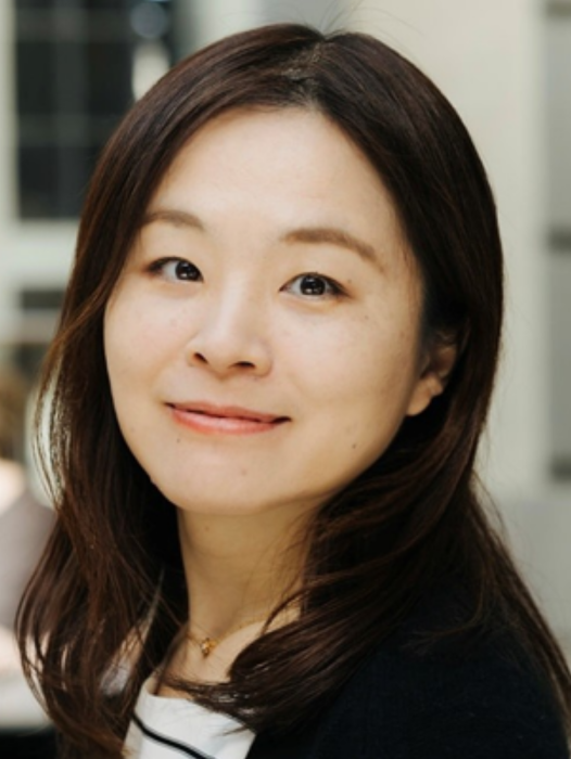 嚴冬(上海交通大學上海高級金融學院金融學長聘副教授) 嚴冬(上海交通大學上海高級金融學院金融學長聘副教授)