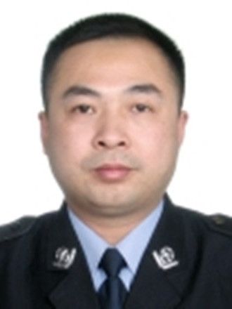 朱文飛(浙江省麗水市青田縣公安局黨委委員、副局長) 朱文飛(浙江省麗水市青田縣公安局黨委委員、副局長)