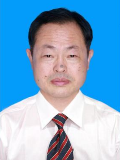 王青龍(山東省安丘市審計局黨組成員、副局長,二級主任科員) 王青龍(山東省安丘市審計局黨組成員、副局長,二級主任科員)