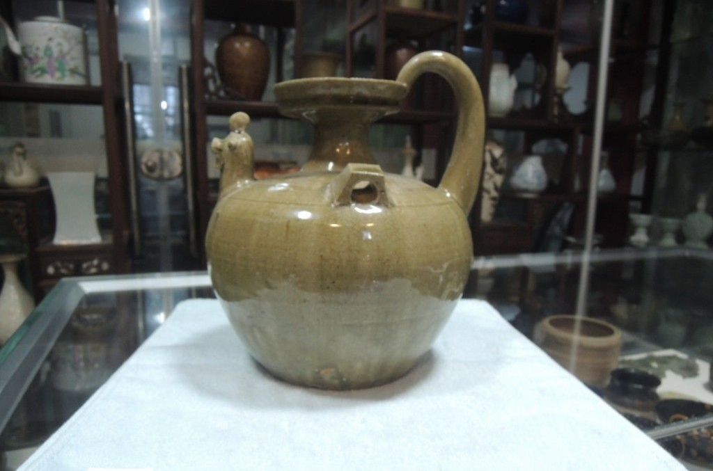 甌窯青瓷雞頭壺