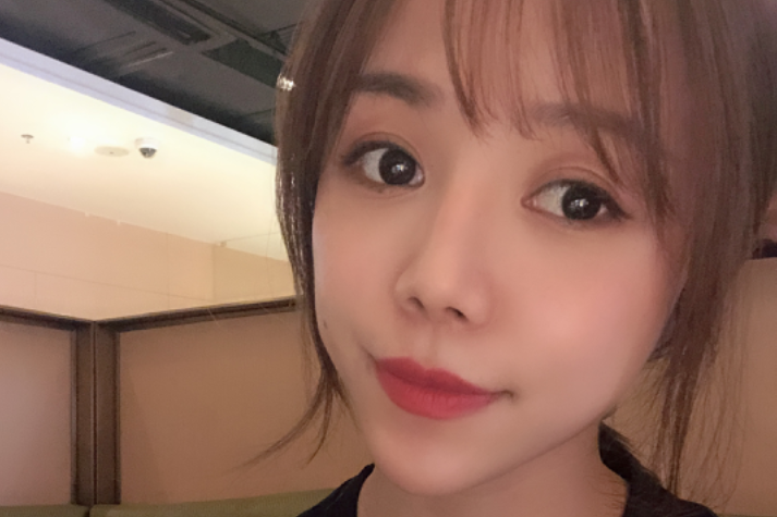 曾倩(湖北省體育舞蹈學校教練) 曾倩(湖北省體育舞蹈學校教練)