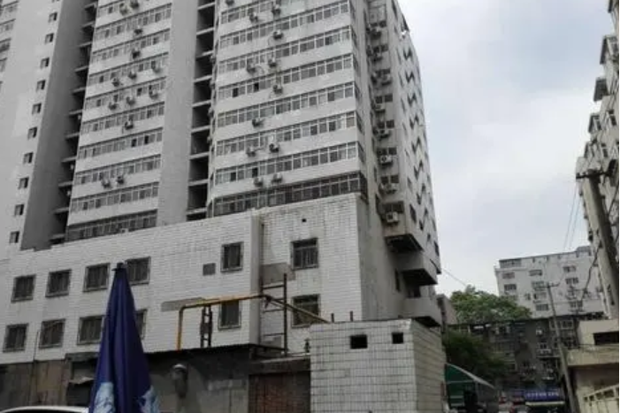 中銀公寓(西安市新城區2000年建成的住宅小區) 中銀公寓(西安市新城區2000年建成的住宅小區)