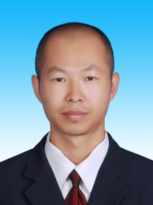 姚遠(內蒙古阿拉善盟工業和信息化局黨組成員、副局長) 姚遠(內蒙古阿拉善盟工業和信息化局黨組成員、副局長)