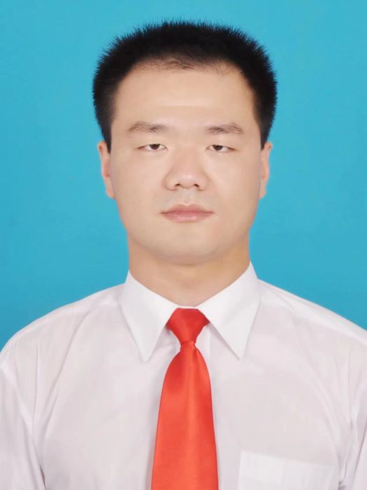 方傑(廣西壯族自治區來賓市象州縣委常委、縣人民政府黨組成員、統戰部部長,三級調研員) 方傑(廣西壯族自治區來賓市象州縣委常委、縣人民政府黨組成員、統戰部部長,三級調研員)