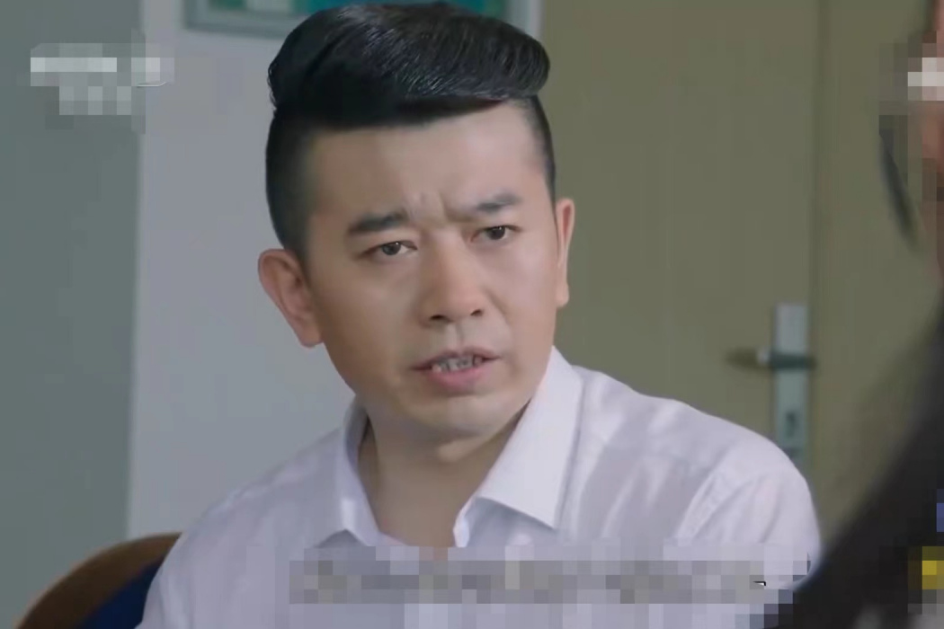 姚遠(都市情感劇《幸福敲了兩次門》中的角色) 姚遠(都市情感劇《幸福敲了兩次門》中的角色)
