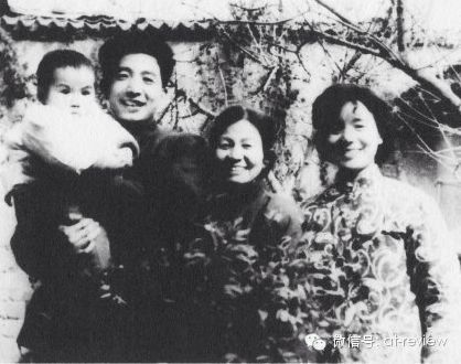 董完白 董完白