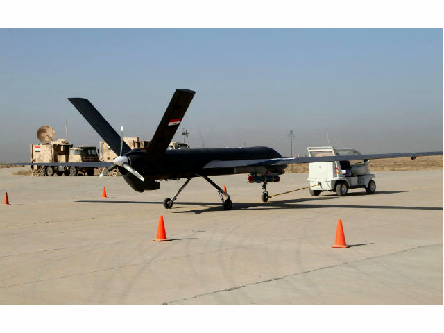 伊拉克裝備的彩虹-4B無人機