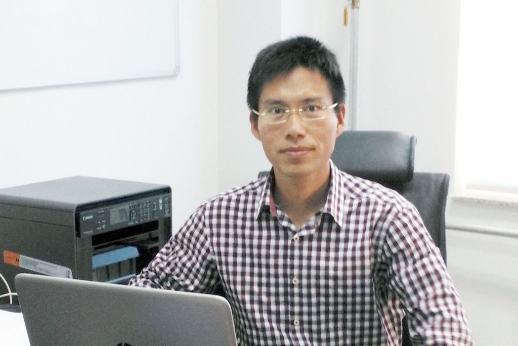 周強(西安交通大學化學工程與技術學院教授) 周強(西安交通大學化學工程與技術學院教授)