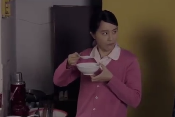 劉春芳(農村題材劇《三妹》中的角色) 劉春芳(農村題材劇《三妹》中的角色)