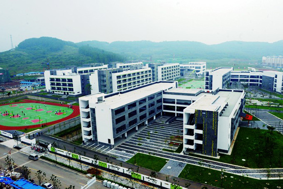 新北川中學 新北川中學