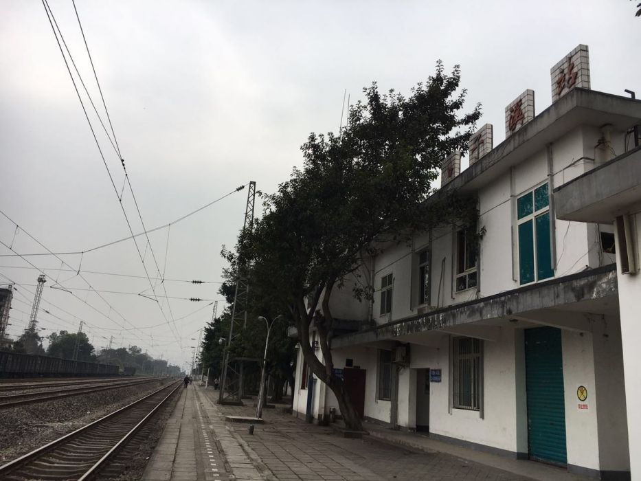 臨巴溪站 臨巴溪站