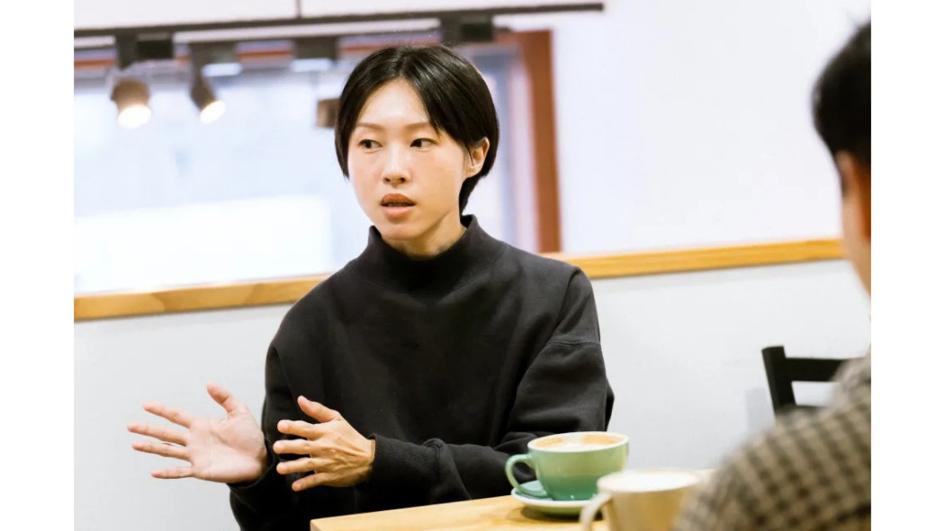 蔡依玲(中國台灣藝人、淺堤樂團主唱兼吉他手) 蔡依玲(中國台灣藝人、淺堤樂團主唱兼吉他手)