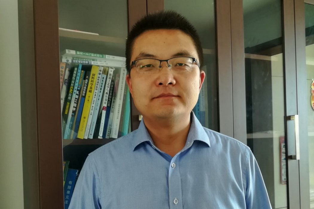 賈智(蘭州理工大學教授) 賈智(蘭州理工大學教授)