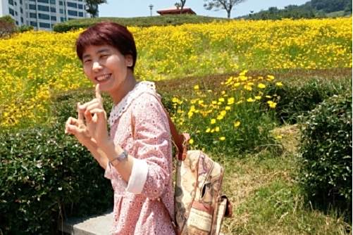 劉小娟(鹹陽師範學院外國語學院副教授) 劉小娟(鹹陽師範學院外國語學院副教授)