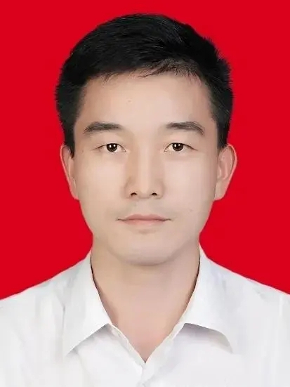 余長平 余長平