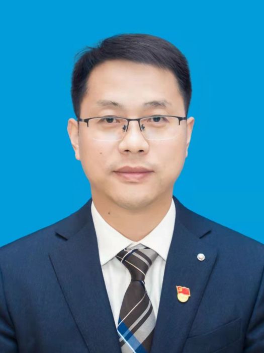 王兵(湖北省十堰市鄖西縣委副書記、鄖西縣人民政府縣長) 王兵(湖北省十堰市鄖西縣委副書記、鄖西縣人民政府縣長)