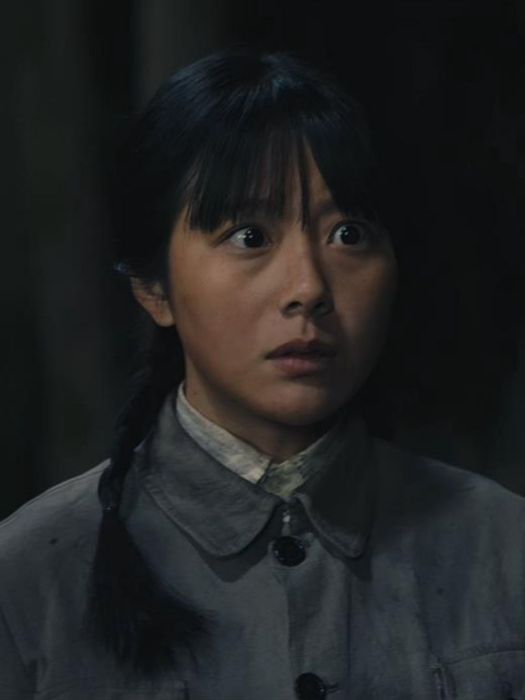 英子(軍事動作電影《蒼狼之絕命行動》中的角色) 英子(軍事動作電影《蒼狼之絕命行動》中的角色)