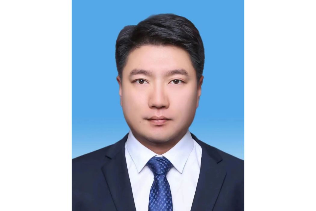 張達偉(江西省贛州市章貢區委常委,區政府副區長) 張達偉(江西省贛州市章貢區委常委,區政府副區長)