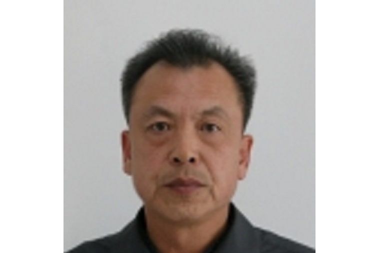 王福祥(上海新陽董事長,董事) 王福祥(上海新陽董事長,董事)