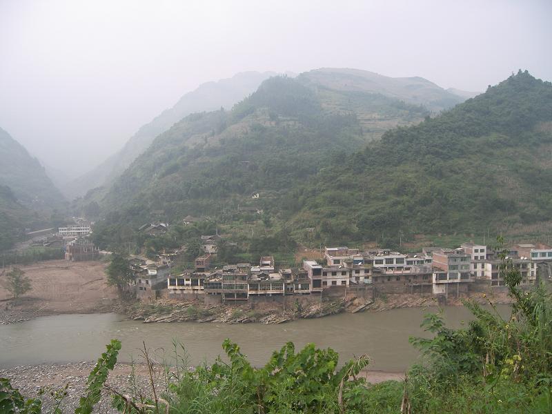 麻柳村(雲南省鹽津縣廟壩鄉下轄村) 麻柳村(雲南省鹽津縣廟壩鄉下轄村)