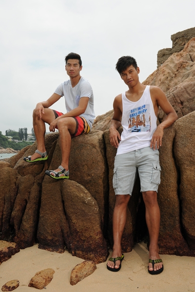 左：黃俊偉 (WeiWei）右：黃冠邦 (Rio)
