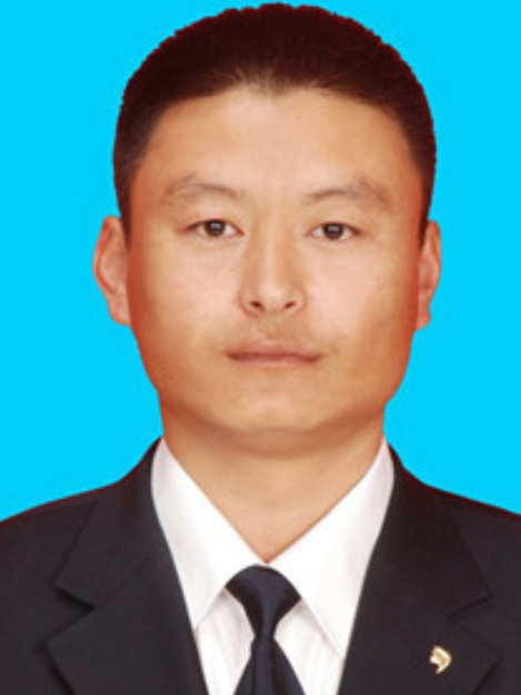 于海軍(內蒙古自治區錫林郭勒盟多倫縣應急管理局黨委書記、局長) 于海軍(內蒙古自治區錫林郭勒盟多倫縣應急管理局黨委書記、局長)