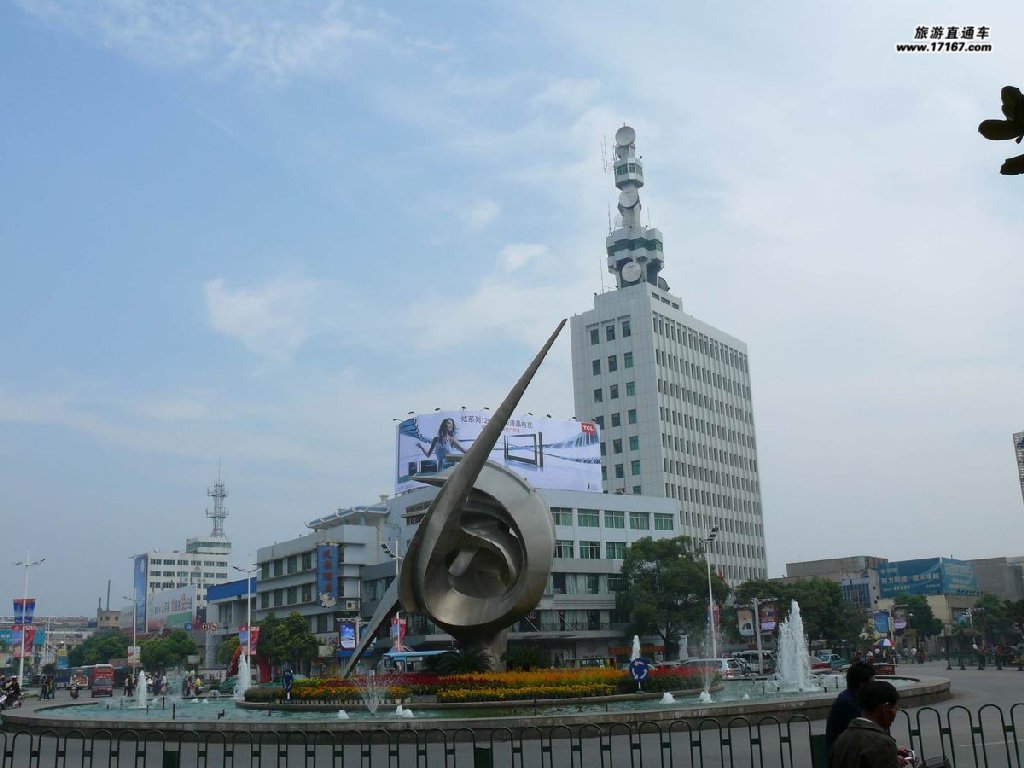 安慶市人民路雕塑