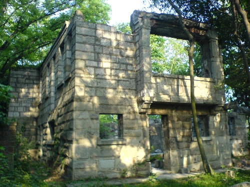 桂林石屋
