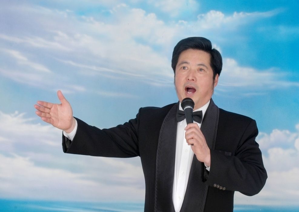 朱躍明(著名男高音歌唱家) 朱躍明(著名男高音歌唱家)