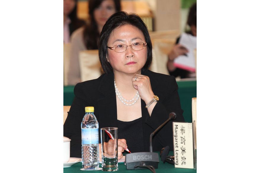 梁高美懿 梁高美懿