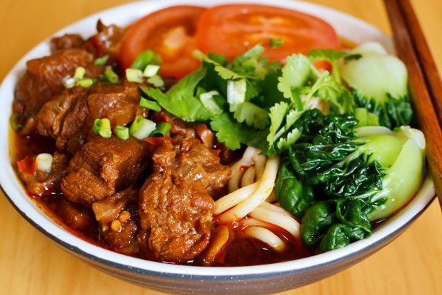 柱候牛肉麵 柱候牛肉麵
