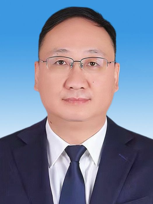 周俊鋒(甘肅省嘉峪關市政府黨組成員,副市長) 周俊鋒(甘肅省嘉峪關市政府黨組成員,副市長)