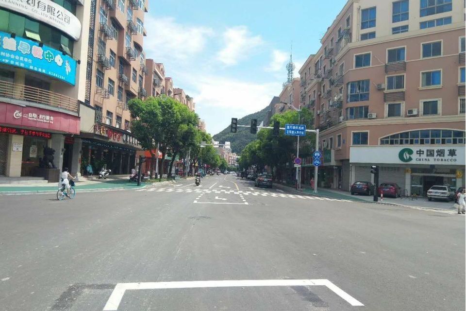 大南路(廣州市番禺區大南路) 大南路(廣州市番禺區大南路)