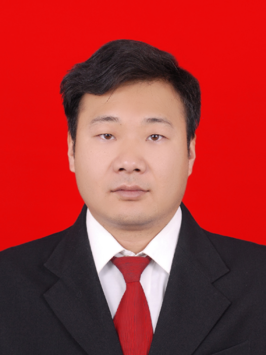 譚永吉(新疆維吾爾自治區昌吉州昌吉市二六工鎮黨委書記) 譚永吉(新疆維吾爾自治區昌吉州昌吉市二六工鎮黨委書記)