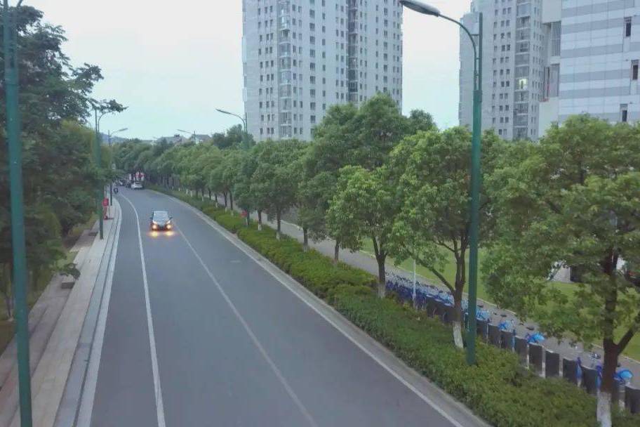 龍定路(西安市高新區龍定路) 龍定路(西安市高新區龍定路)
