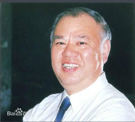 陳大朴(湖南籍美術家、齊白石研究會副會長) 陳大朴(湖南籍美術家、齊白石研究會副會長)