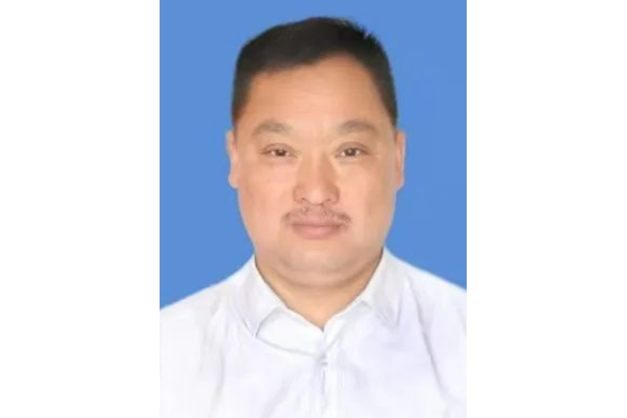 楊敬宇(安徽宏陽道路保潔公司技術員) 楊敬宇(安徽宏陽道路保潔公司技術員)