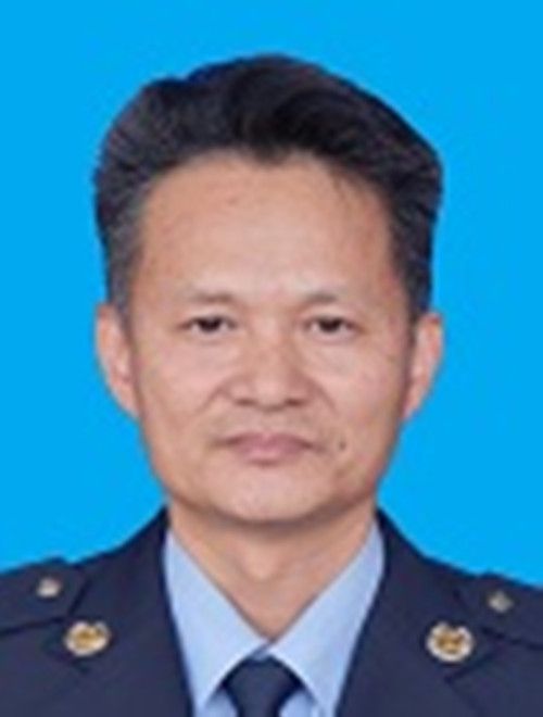 歐國強(國家稅務總局韶關市曲江區稅務局總會計師) 歐國強(國家稅務總局韶關市曲江區稅務局總會計師)