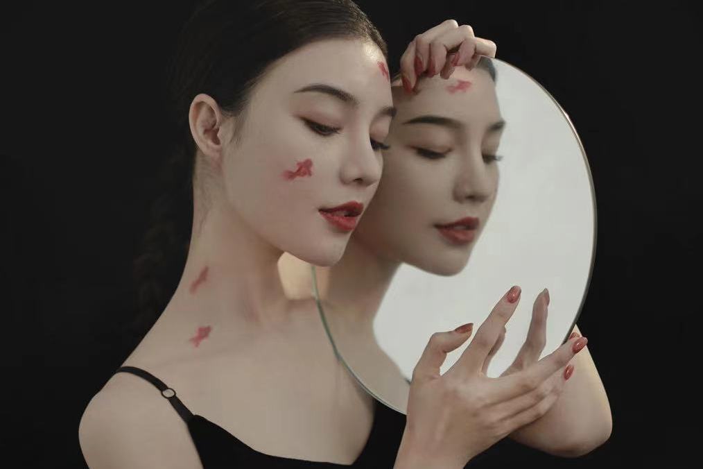 陳凱莉(中國內地影視演員、歌手、模特) 陳凱莉(中國內地影視演員、歌手、模特)