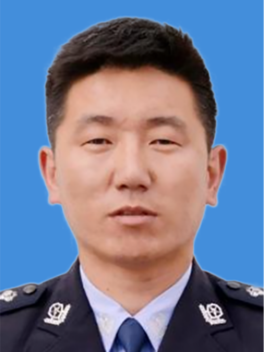 多傑(四川省甘孜藏族自治州巴塘縣公安局副局長) 多傑(四川省甘孜藏族自治州巴塘縣公安局副局長)