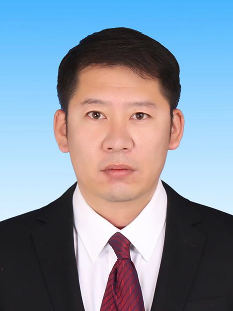 姜峰(貴州省銅仁市印江土家族苗族自治縣委常委、副縣長) 姜峰(貴州省銅仁市印江土家族苗族自治縣委常委、副縣長)
