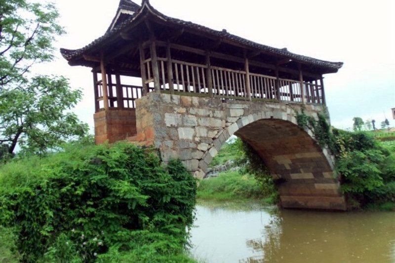 聚仙橋(湖南省桂陽縣單拱石橋) 聚仙橋(湖南省桂陽縣單拱石橋)