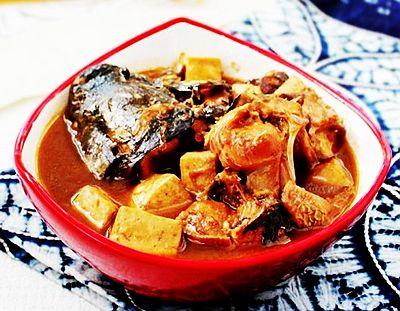 豆腐燉魚